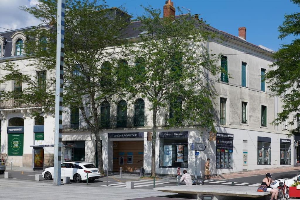 L'Eclat Travot Central Lumineux Vue Sublime Cholet Luaran gambar
